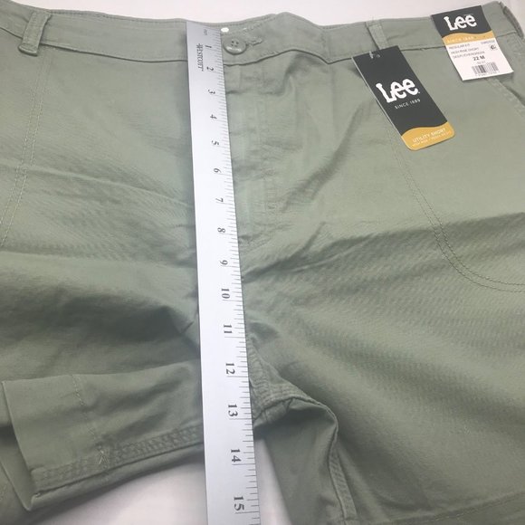 Lee Women's 22M Hi-Rise Regular Fit Deeplichengreen Utility Short New With Tags - Picture 11 of 13